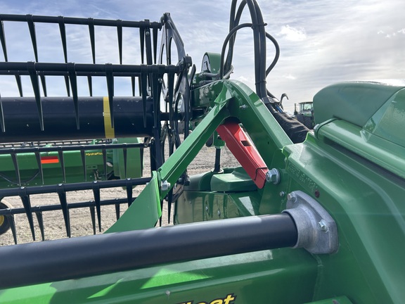 2023 John Deere 735D Header Combine