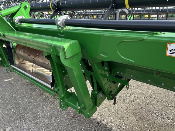 2023 John Deere 735D Header Combine