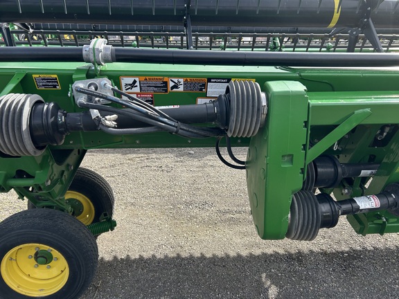 2023 John Deere 735D Header Combine
