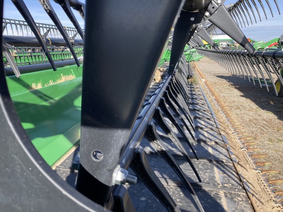 2023 John Deere 735D Header Combine