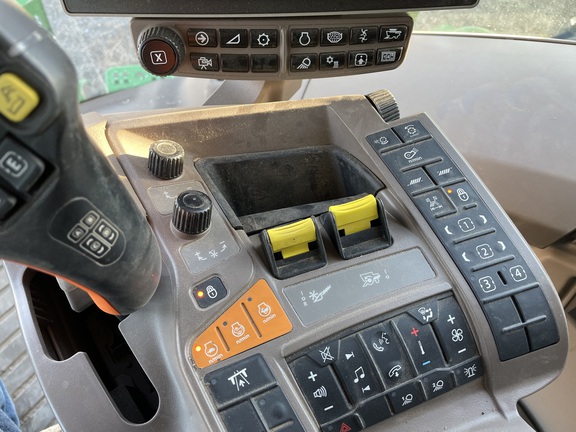 2023 John Deere S780 Combine