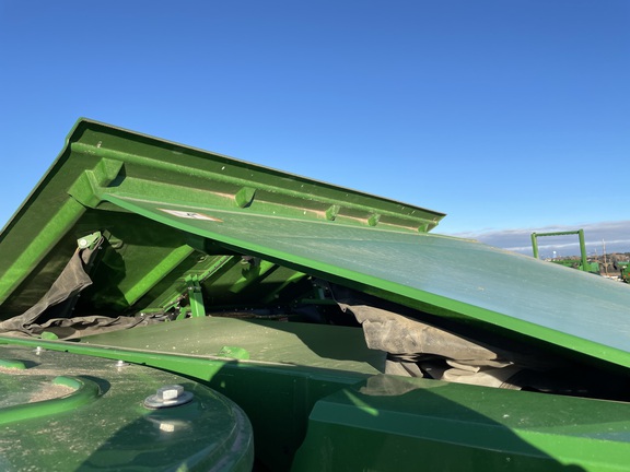 2023 John Deere S780 Combine