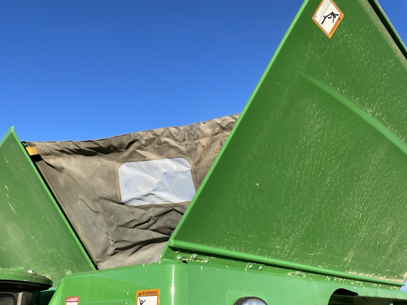 2023 John Deere S780 Combine