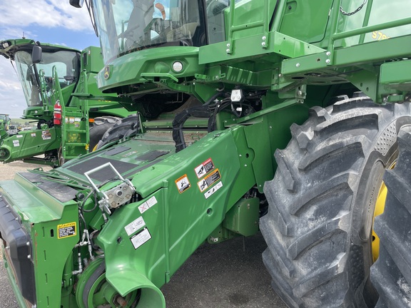 2023 John Deere S780 Combine