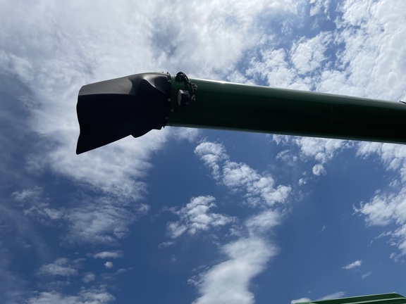 2023 John Deere S780 Combine