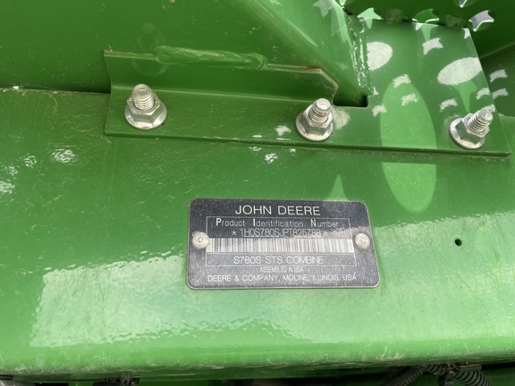 2023 John Deere S780 Combine