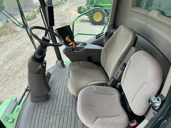 2023 John Deere S780 Combine