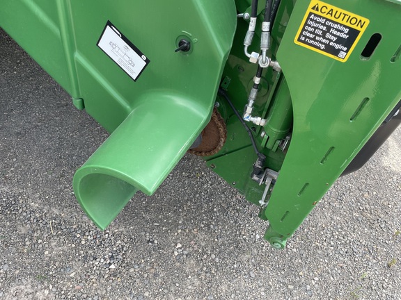 2023 John Deere S780 Combine