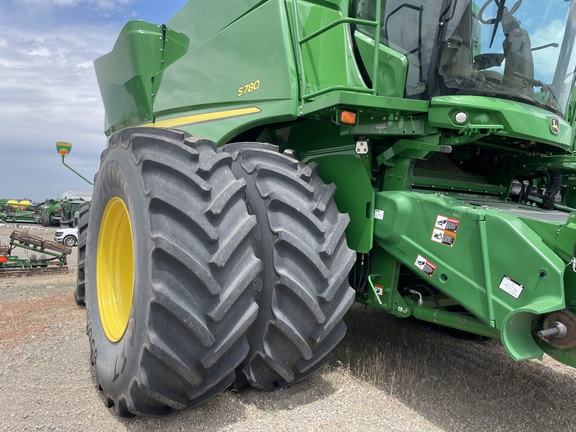 2023 John Deere S780 Combine