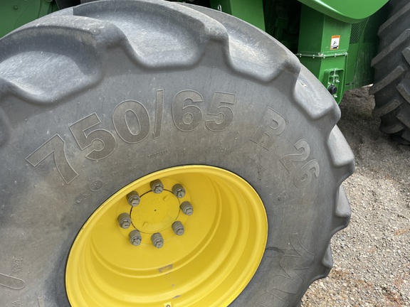 2023 John Deere S780 Combine