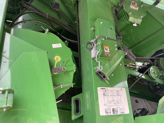 2023 John Deere S780 Combine