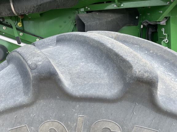 2023 John Deere S780 Combine