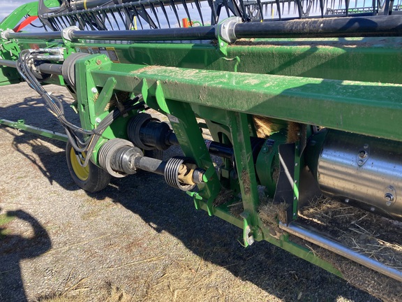 2023 John Deere 735D Header Combine