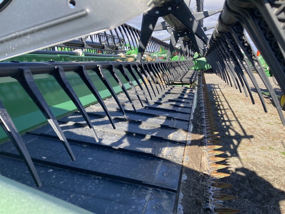 2023 John Deere 735D Header Combine