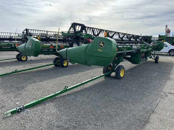 2023 John Deere 735D Header Combine