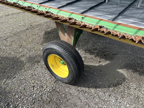 2023 John Deere 735D Header Combine