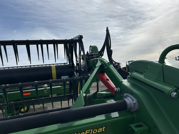 2023 John Deere 735D Header Combine