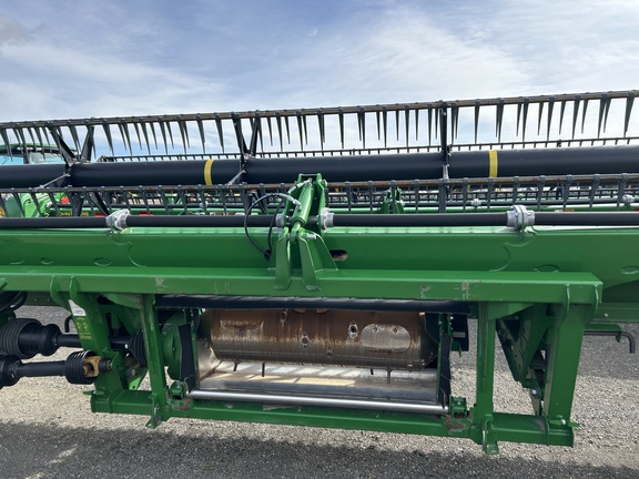 2023 John Deere 735D Header Combine