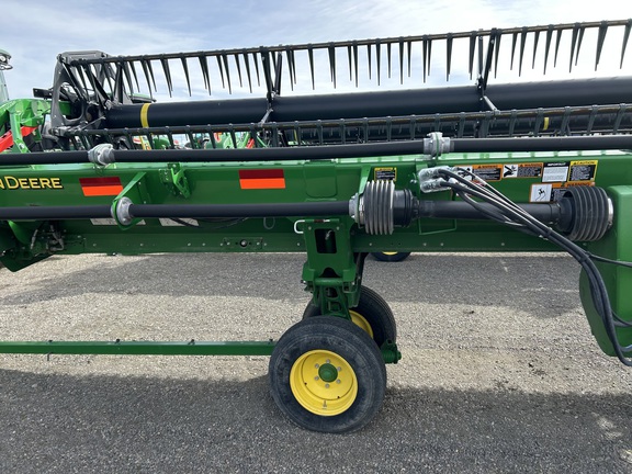 2023 John Deere 735D Header Combine
