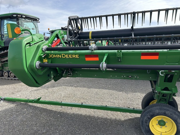 2023 John Deere 735D Header Combine
