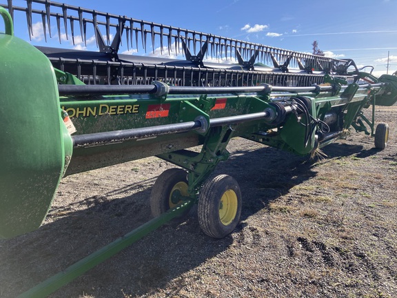 2023 John Deere 735D Header Combine