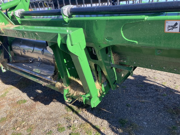 2023 John Deere 735D Header Combine