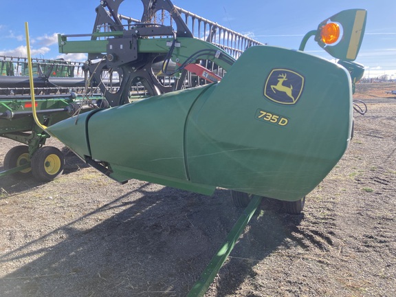 2023 John Deere 735D Header Combine