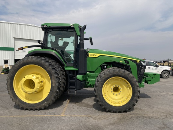 2021 John Deere 8R 310 Tractor