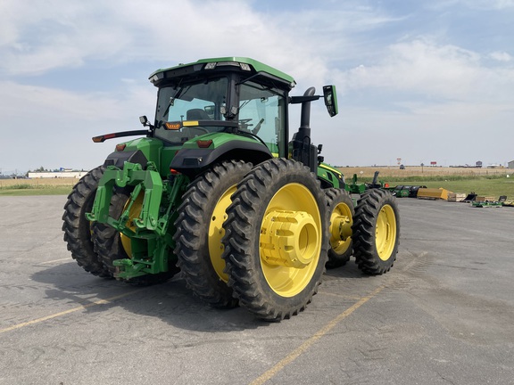 2021 John Deere 8R 310 Tractor