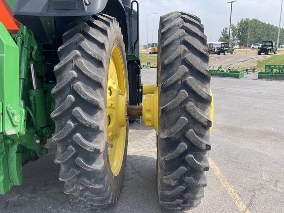 2021 John Deere 8R 310 Tractor