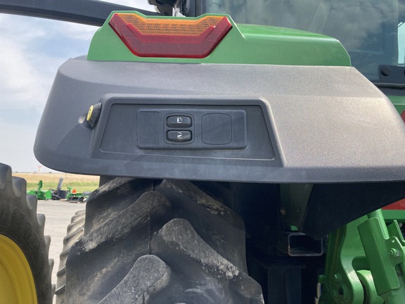 2021 John Deere 8R 310 Tractor