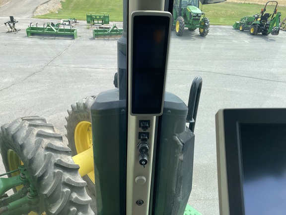 2021 John Deere 8R 310 Tractor