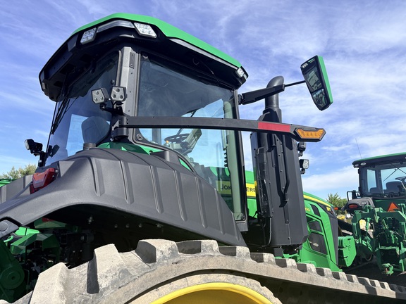 2022 John Deere 8RT 370 Tractor Rubber Track