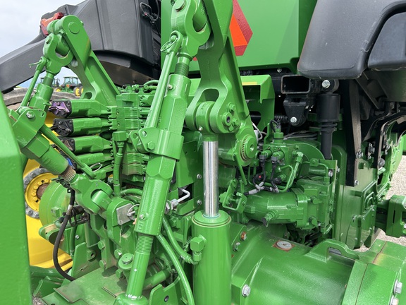 2022 John Deere 8RT 370 Tractor Rubber Track