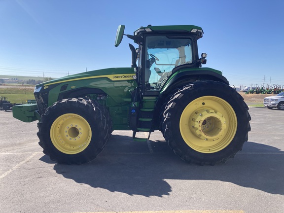 2021 John Deere 8R 310 Tractor