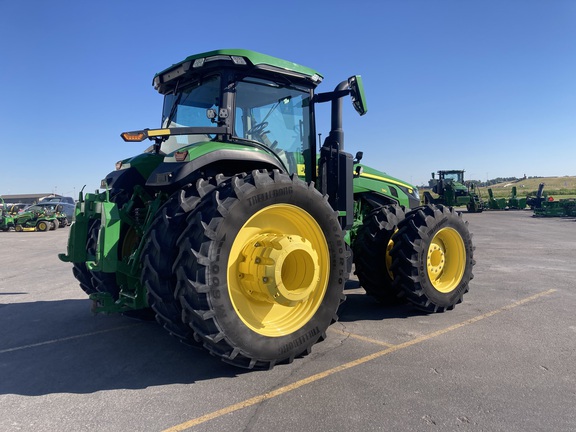 2021 John Deere 8R 310 Tractor