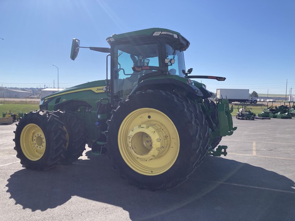 2021 John Deere 8R 310 Tractor