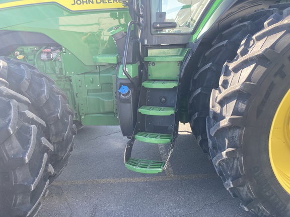 2021 John Deere 8R 310 Tractor