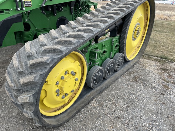 2022 John Deere 8RT 370 Tractor Rubber Track