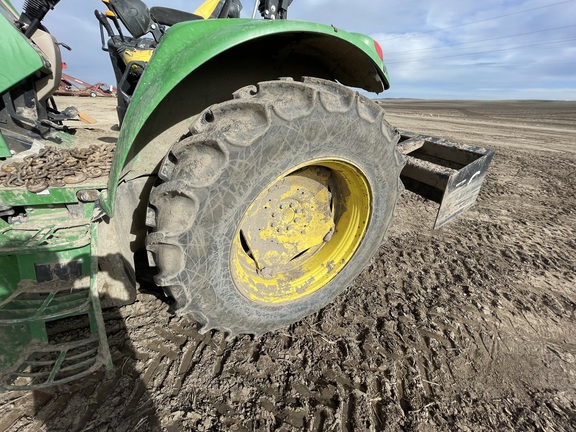 2017 John Deere 6110M Tractor