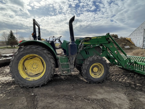 2017 John Deere 6110M Tractor