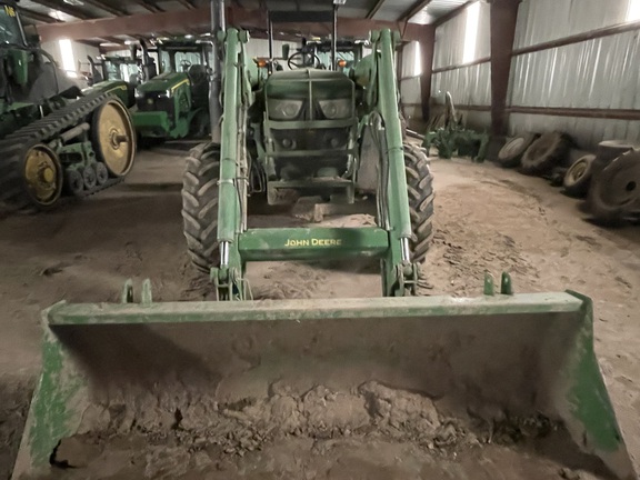 2018 John Deere 6110M Tractor