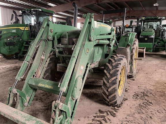 2018 John Deere 6110M Tractor