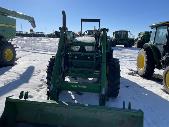 2018 John Deere 6110M Tractor