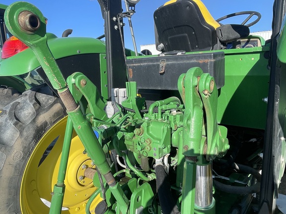 2018 John Deere 6110M Tractor