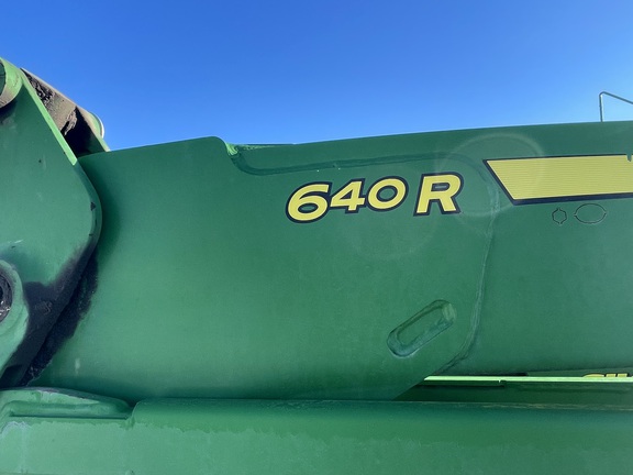 2018 John Deere 6110M Tractor