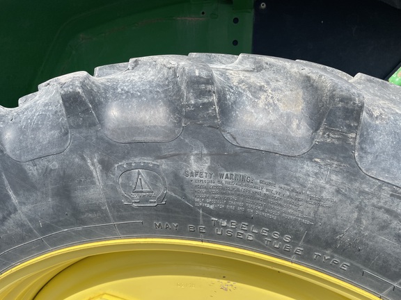 2018 John Deere 6110M Tractor