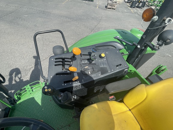 2018 John Deere 6110M Tractor