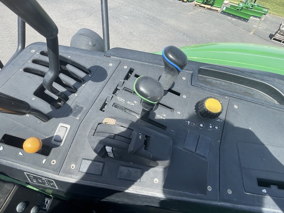2018 John Deere 6110M Tractor