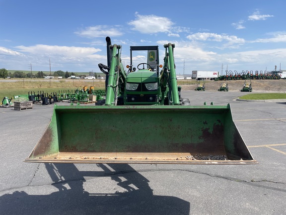 2018 John Deere 6110M Tractor